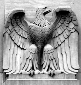 Eagle-Statue-285x300