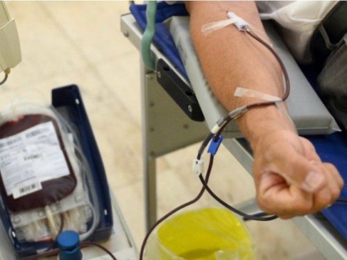 man-donating-blood-AP-640x480