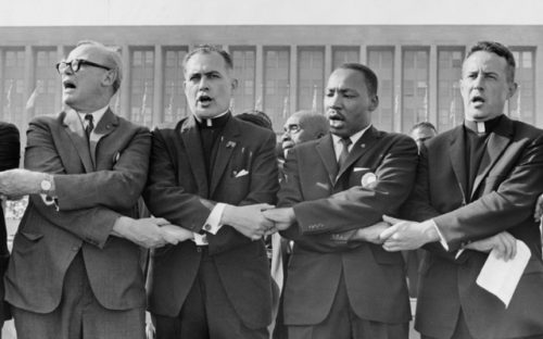 Again, Wofford is the one on the left.