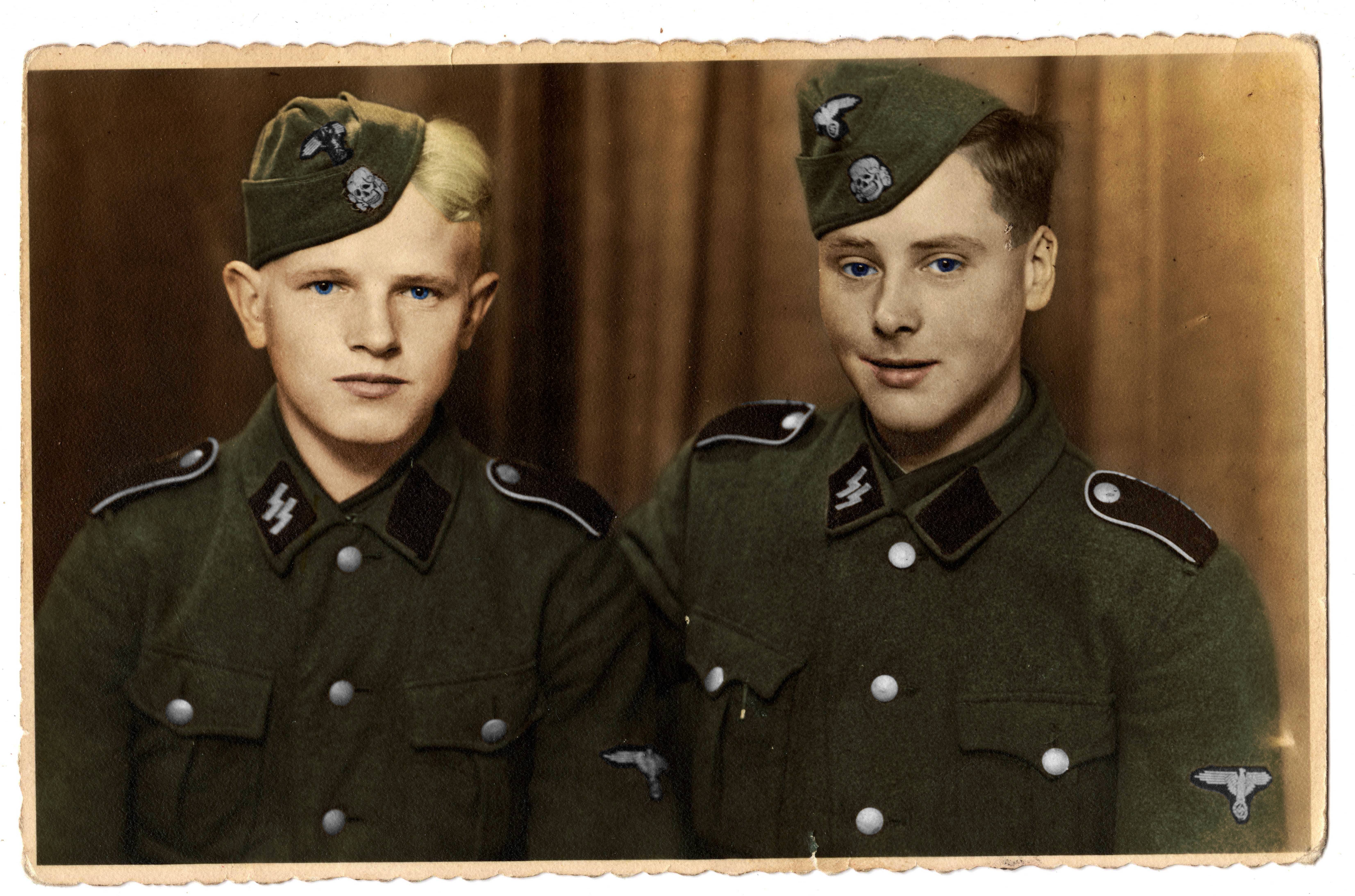 Тоже чуть чуть ариец. Солдат СС 3 Рейх. Солдаты Waffen SS. Юнгер Ваффен. Молодой немецкий солдат.